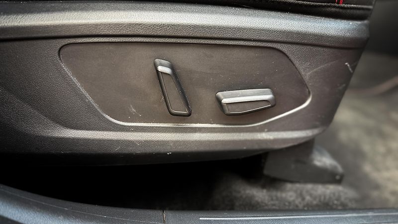 Hyundai Tucson (2022) HEV, 169Kw, 4x4, PREMIUM, TOP! - fotka 34 z 39