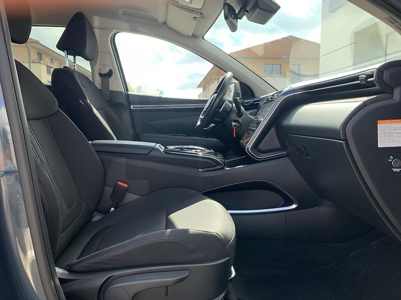 Hyundai Tucson SMART HEV 1.6 T-GDi 169kW AT - fotka 15 z 32