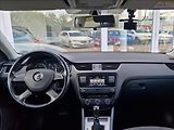 Škoda Octavia 1,6 TDI VÝHŘEV NEZ.TOPE XENONY - náhled 18