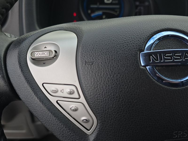 Nissan e-NV200 (2018) 80kW , Výhřev sed. - fotka 11 z 19