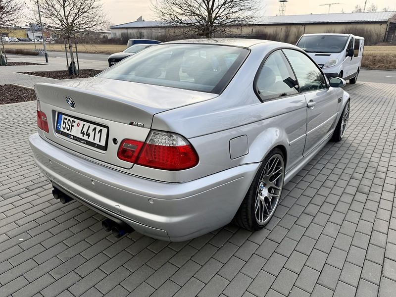 BMW M3 (2002) SMG Coupé CSL paket EU verze - fotka 7 z 25