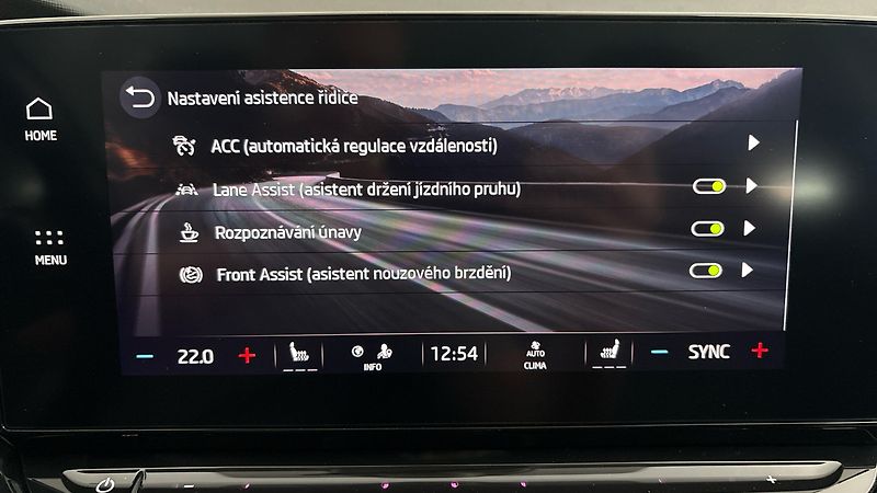 Škoda Octavia 1.5 TSI E-Tec DSG Style Combi - fotka 28 z 30