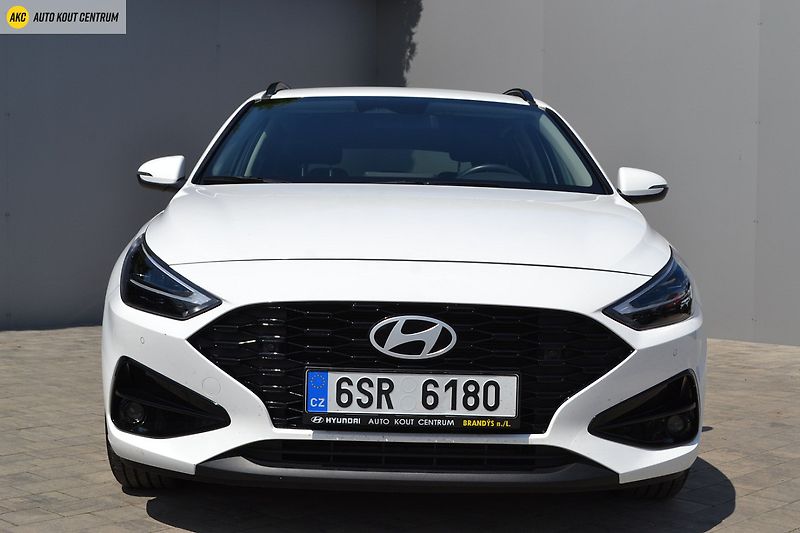 Hyundai i30 WG 1,5I MT SMART FAMILY NAVI - fotka 43 z 43