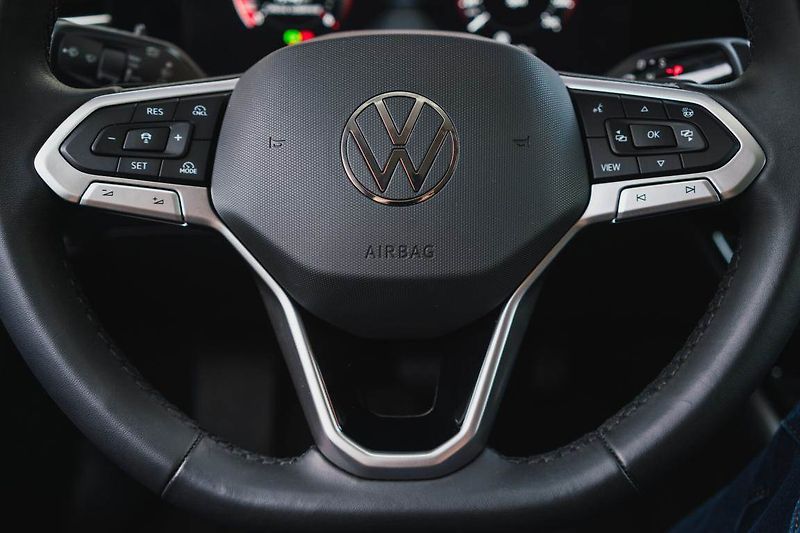 Volkswagen Passat (2025) 2.0 TDI - fotka 18 z 31