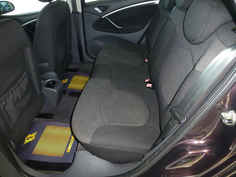 Citroën C5 (2008) 1,6HDI-80KW***DIGIKLIMA***ALU - fotka 15 z 28