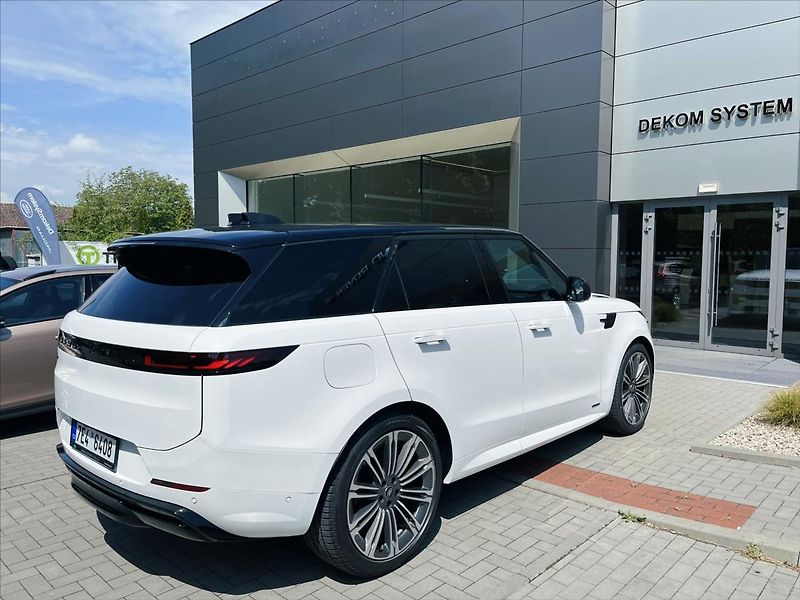 Land Rover Range Rover Sport 3,0 Autobiography D350 AWD - fotka 5 z 12