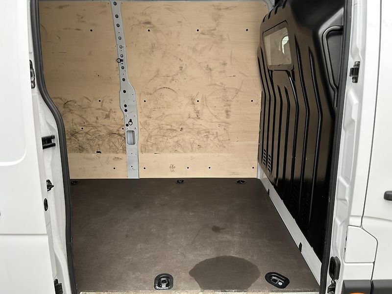 Renault Master 2.3 DCI - fotka 20 z 21
