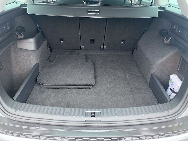 Škoda Kodiaq (2021) 2.0 TDI 4x4 DSG Style+ - fotka 32 z 39