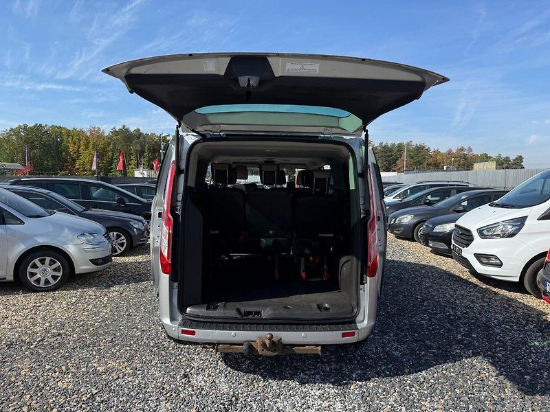 Ford Tourneo Custom (2016) 2.0TDCi 96kW *L2H1*ALU*Tažné* - fotka 22 z 24