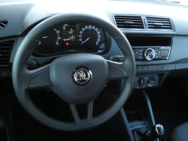 Škoda Fabia III Combi Active 1.0 MPI /55kW - fotka 18 z 30