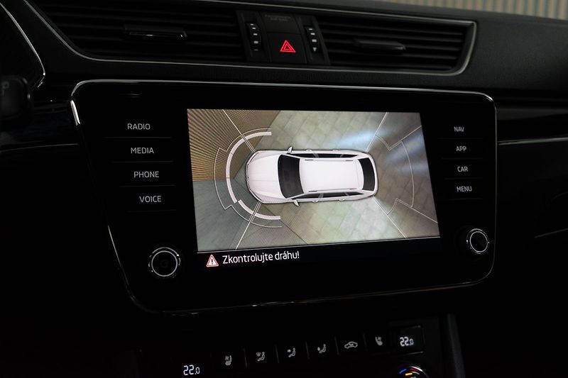Škoda Superb TDI 147kW L&K 4x4*DPH*ČR 1.MAJ - fotka 29 z 48