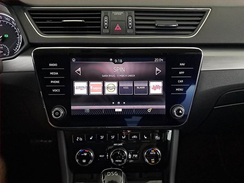 Škoda Superb (2017) 2.0 TDI, Automat, Bi-Xenony - fotka 12 z 19