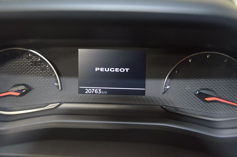 Peugeot 208 (2023) 1.2PT 100 Active Pack AT5d - fotka 10 z 10