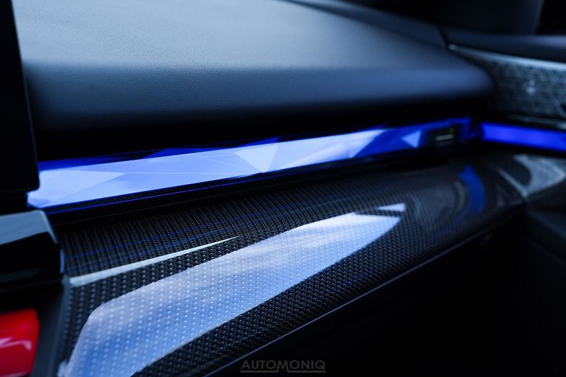 BMW M5 (2026) Touring xDrive M Drive,Pano - fotka 19 z 36
