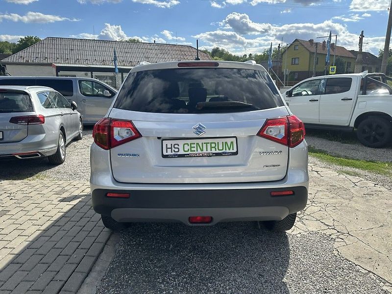 Suzuki Vitara 1.6i 88kW AllGrip 4x4 serviska - fotka 4 z 27