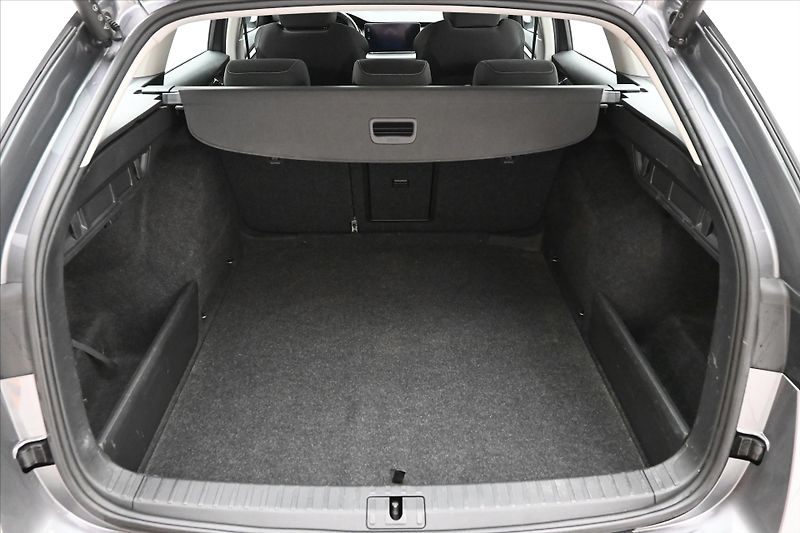 Škoda Octavia 2,0 TDI 110 KW DSG EL.KUFR Zár - fotka 10 z 31