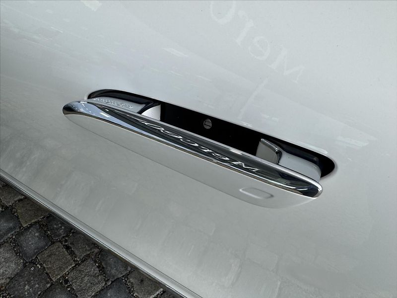 Mercedes-Benz EQE 53 AMG 4M - fotka 34 z 38