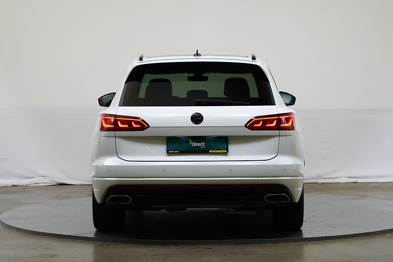Volkswagen Touareg - fotka 6 z 30