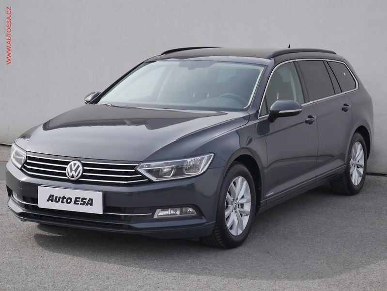 Volkswagen Passat (2015) 2.0TDi, AC, LED, park.asist - fotka 3 z 24