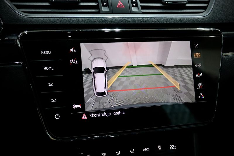 Škoda Superb 3 FL 2.0 TSI 140 kW DSG L&K  - fotka 28 z 52