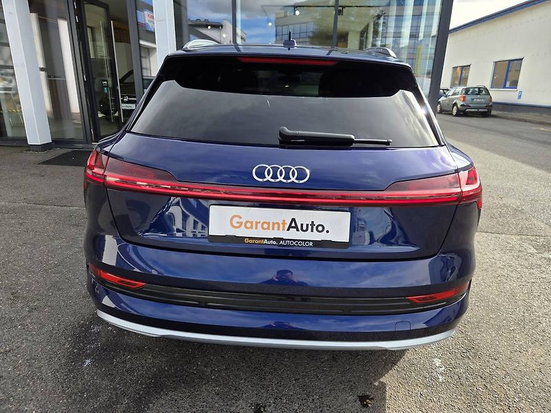 Audi e-tron (2021) Quattro 300kW Advanced - fotka 4 z 48