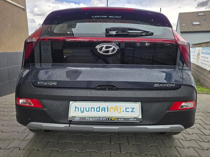 Hyundai Bayon 1.0-AUTOMAT-1.MAJITEL-ALU - fotka 8 z 12