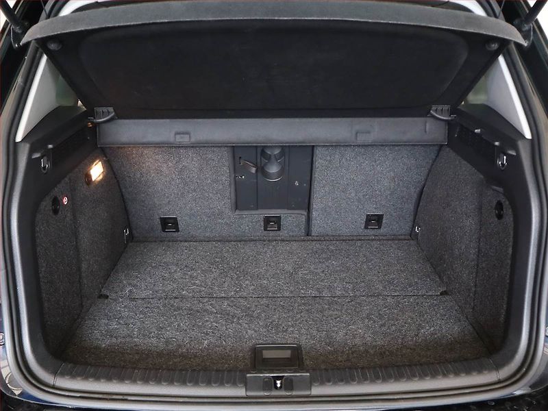 Volkswagen Tiguan (2010) 1.4 TSI, Navi, Tempomat - fotka 10 z 17