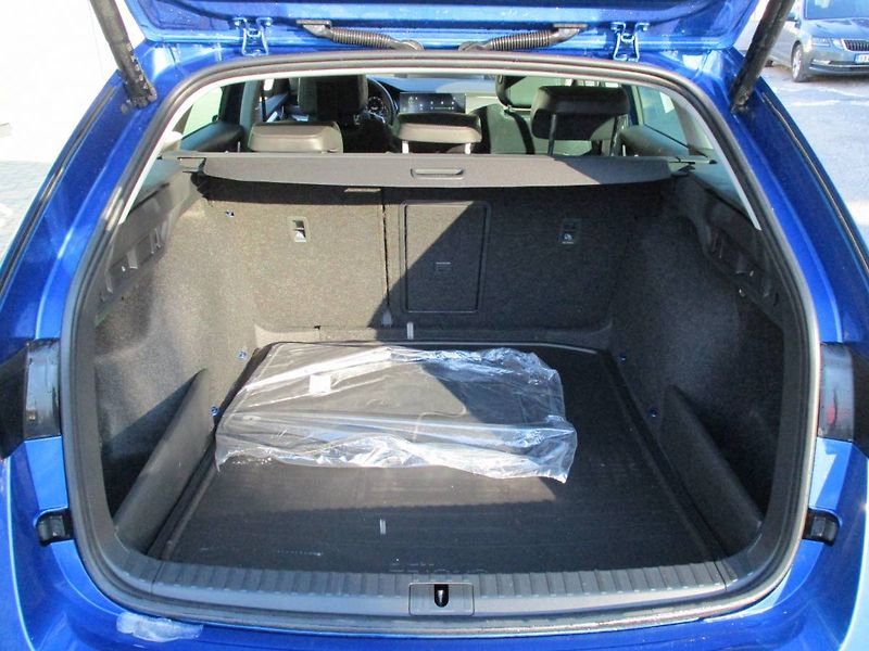Škoda Octavia Combi Style 2,0TDI 110kW DSG/P - fotka 15 z 15