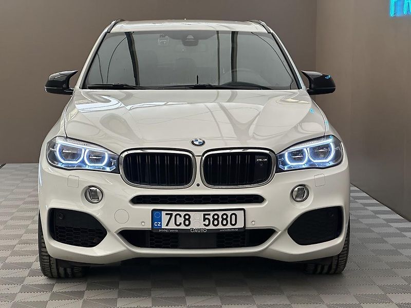 BMW X5 (2017) M50I X-Drive CZ Softclose - fotka 3 z 26