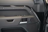 Land Rover Defender 110 D300 X-Dynamic SE - náhled 22