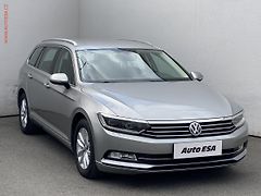 Volkswagen Passat (2017) 1.8 TSi, ČR, Comfortline, LED - fotografie inzerátu