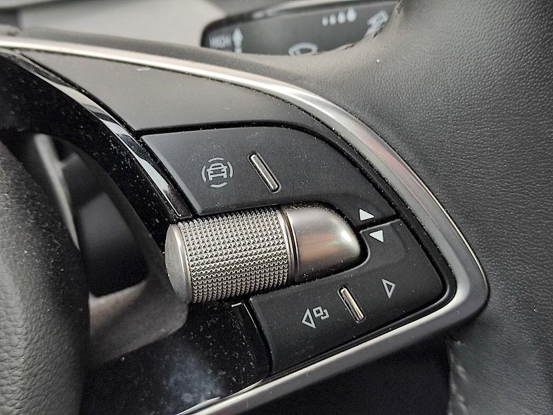 Škoda Scala (2024) Top Selection 1,0 Tsi 85 Kw - fotka 28 z 33