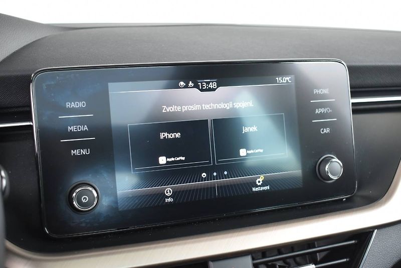 Škoda Scala (2020) 1.5TSI 110kW DSG, LED - fotka 19 z 24