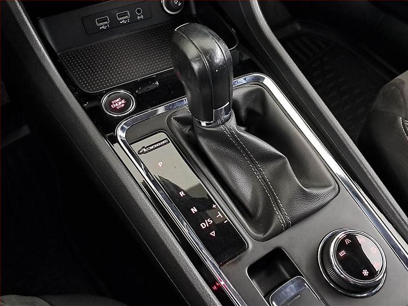 Seat Ateca (2016) 2.0 TDI 4Drive, 4X4, Automat - fotka 13 z 18
