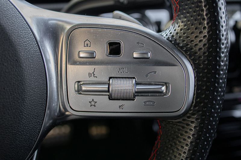 Mercedes-Benz Třídy A - fotka 14 z 28