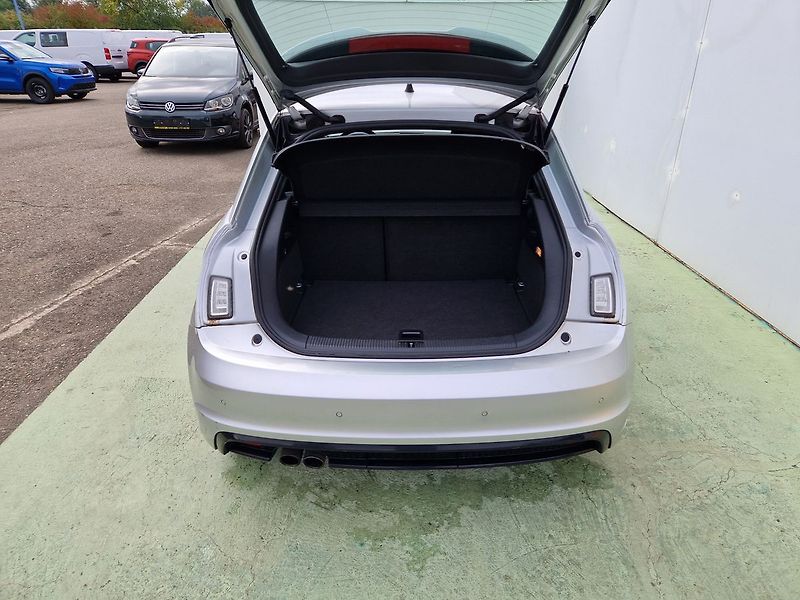 Audi A1 Ambition 1.4TFSI S-Line - fotka 9 z 34