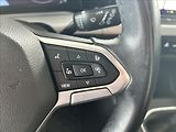 Volkswagen Golf 1,5   TSI,96kW,SERVISKA,LIFE - náhled 11