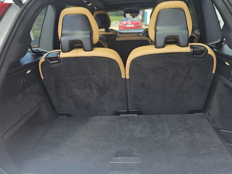 Volvo XC90 (2016) - fotka 10 z 21