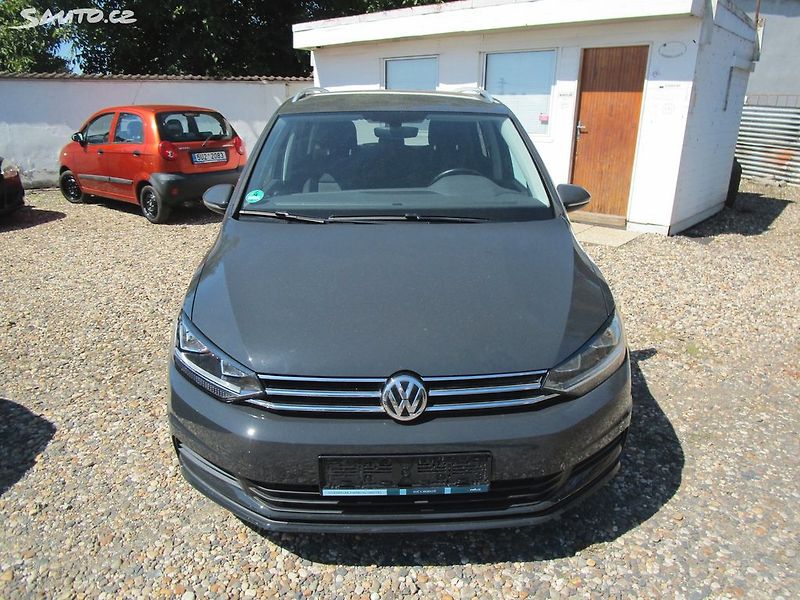 Volkswagen Touran 1,5TSI-110KW-7-MÍSTNÝ-NOVÁ STK - fotka 2 z 28