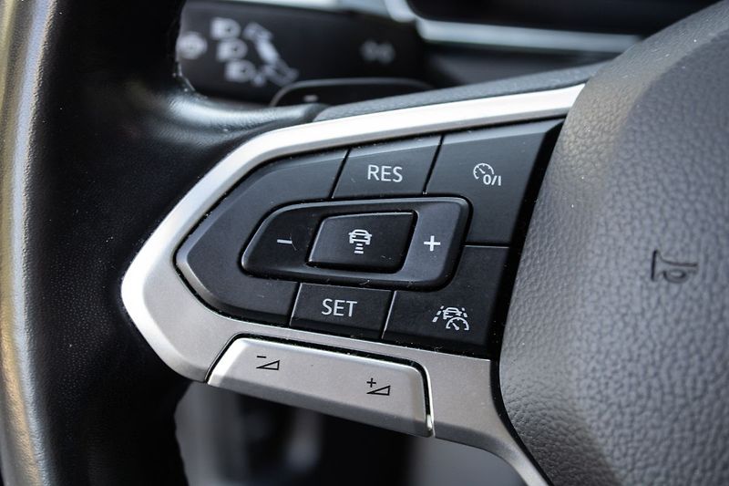 Volkswagen Passat 2.0 TDI DSG / 110kW / A7 - fotka 13 z 33