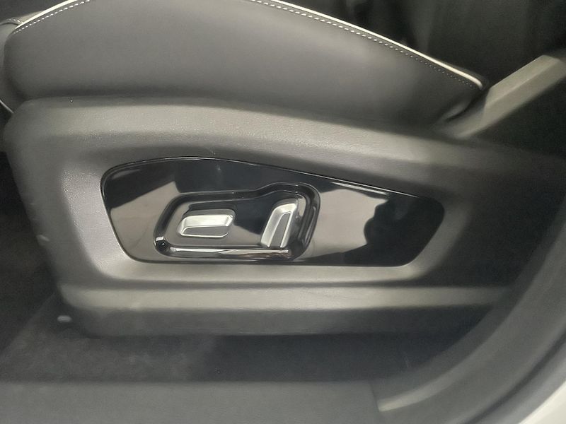Chery Tiggo 7 PHEV (2026) 1,5T Unique FWD - fotka 19 z 49