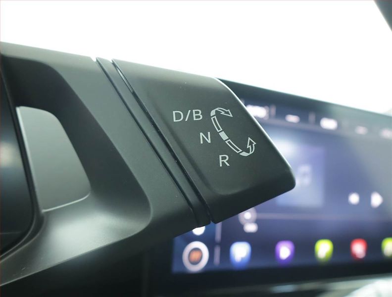 Cupra Born (2023) 58, SoH 89% - fotka 13 z 17