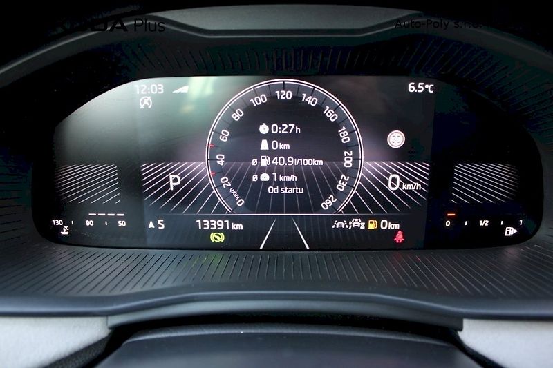 Škoda Scala (2024) Top Selection 1,0 TSI 85kW - fotka 11 z 25