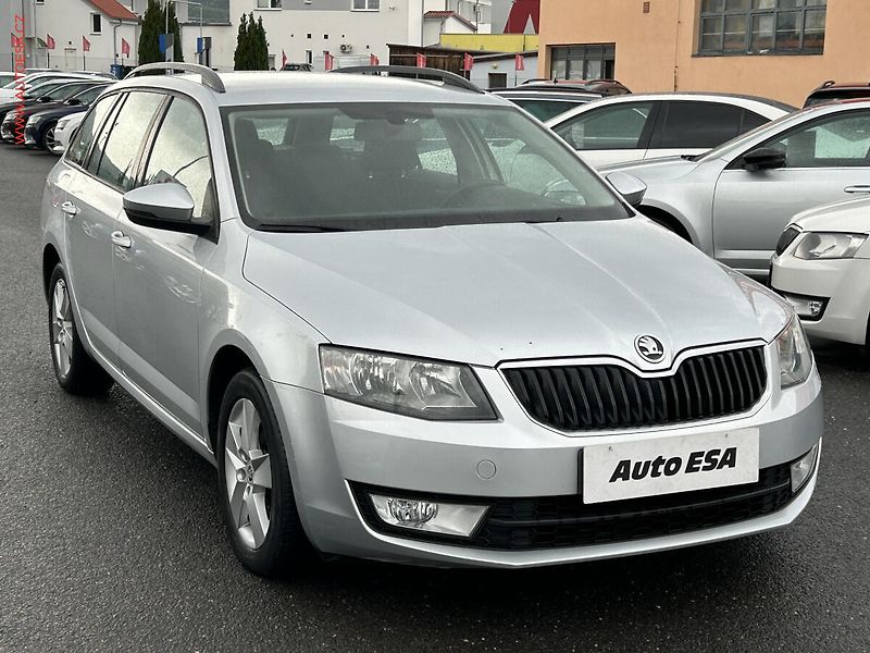 Škoda Octavia (2014) 1.6 TDi, ČR, servis.kniha - fotografie inzerátu