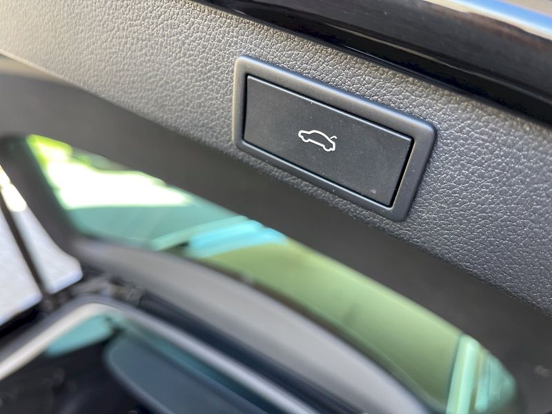 Škoda Superb (2023) 2.0 TDI 147kW DSG Style Plus c - fotka 33 z 35