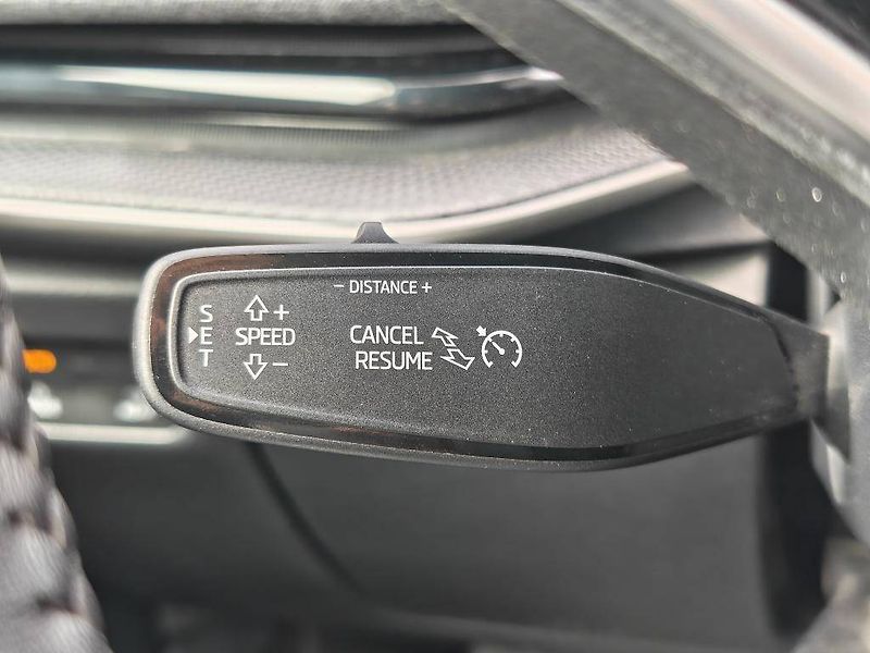 Škoda Superb Selection 7DSG 2,0TDI - fotka 12 z 25