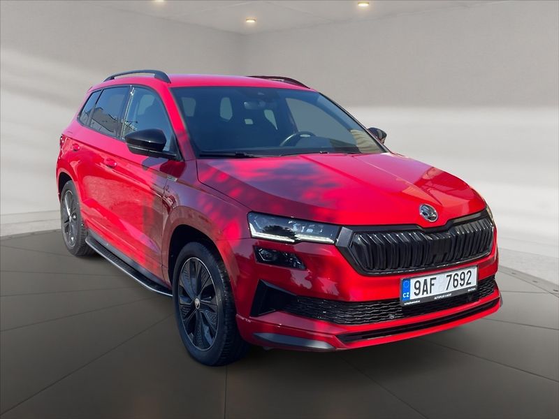 Škoda Karoq 2,0 TDI Sportline 4x4 DSG - fotka 1 z 11