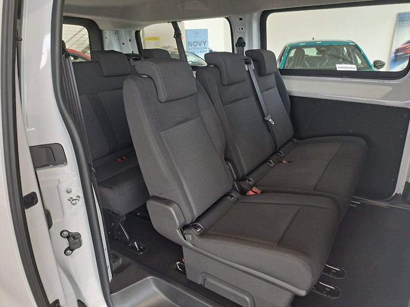 Opel Vivaro (2026) COMBI L 2.2 150k MT6- 9 míst - fotka 7 z 16