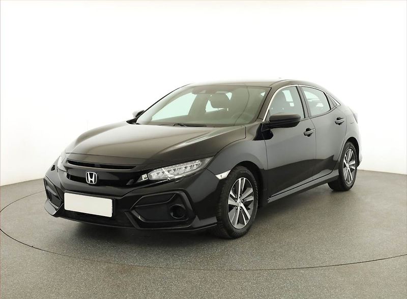 Honda Civic (2021) 1.0 VTEC Turbo, ČR,1.maj - fotka 2 z 18