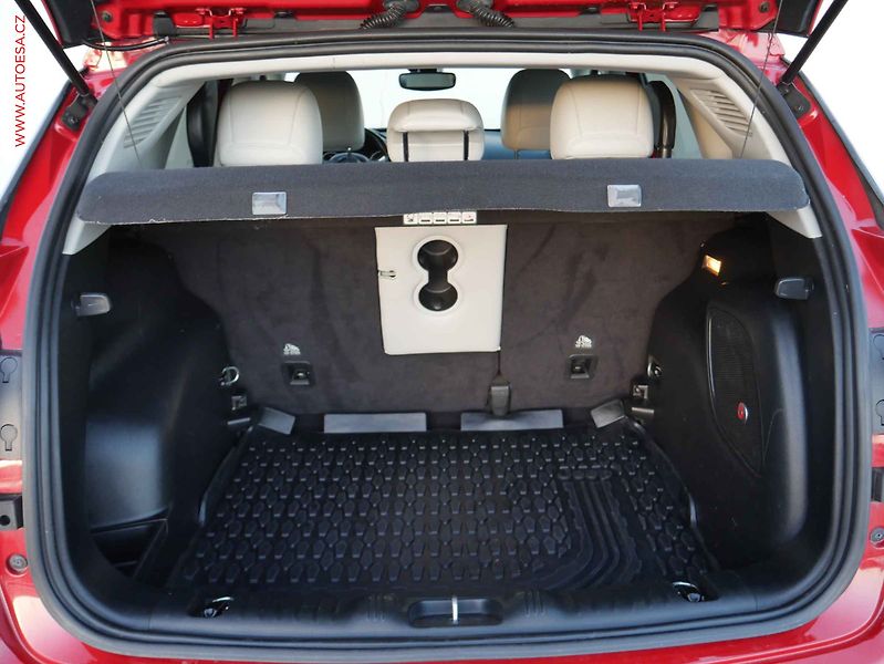 Jeep Compass (2019) 2.0 MJT 4x4, 2.maj,ČR, AT - fotka 7 z 16